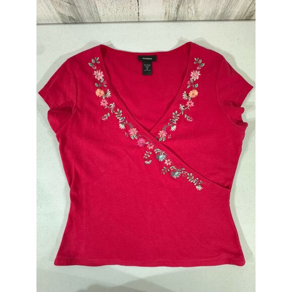 Express Womens Faux Wrap Top‎ Sz Small Magenta Pink Floral Embroidery Cap Sleeve - Picture 6 of 8
